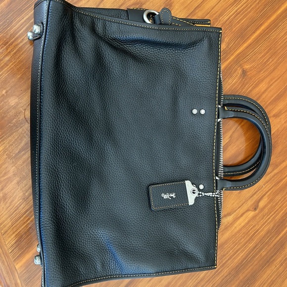 COACH.  NEW!!! briefcase in leather. Black - Picture 7 of 9